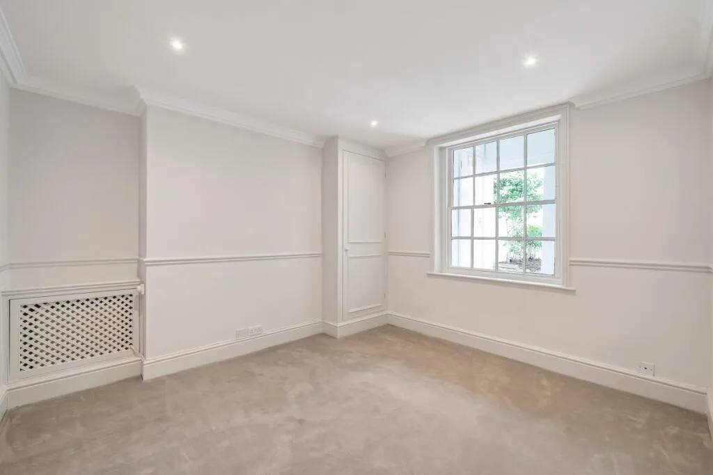 6 bedroom house for rent