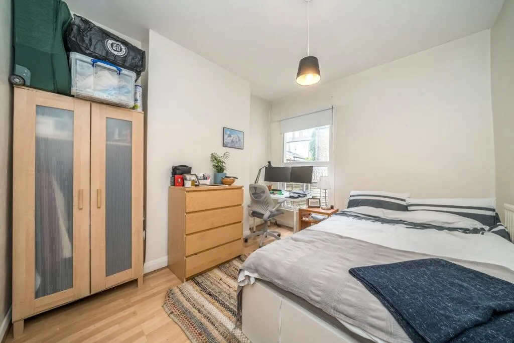 4 bedroom terraced house for rent