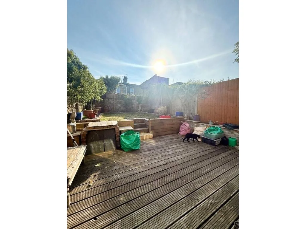 4 bedroom terraced house for rent