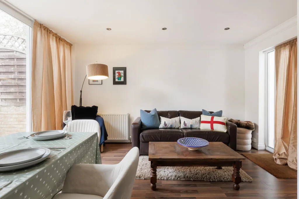 2 bedroom apartment for rent