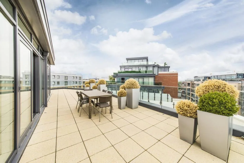 3 bedroom flat for rent