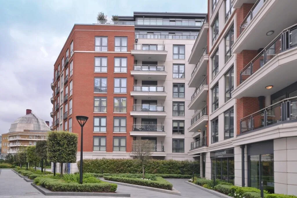 3 bedroom flat for rent