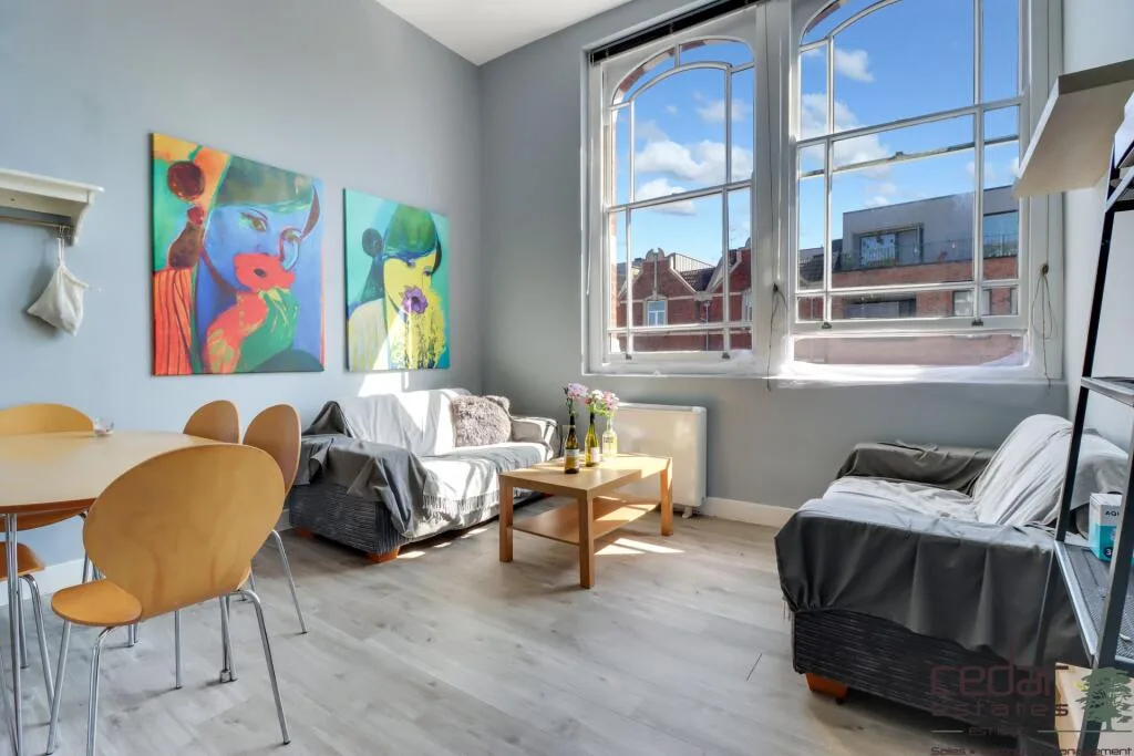 2 bedroom flat for rent