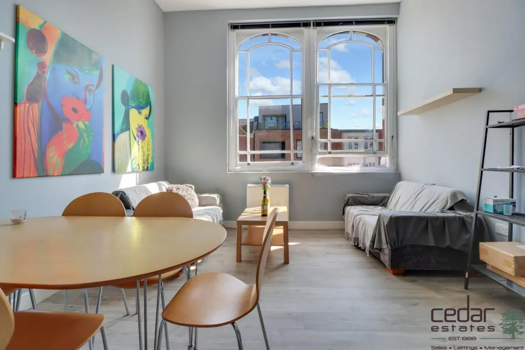 2 bedroom flat for rent