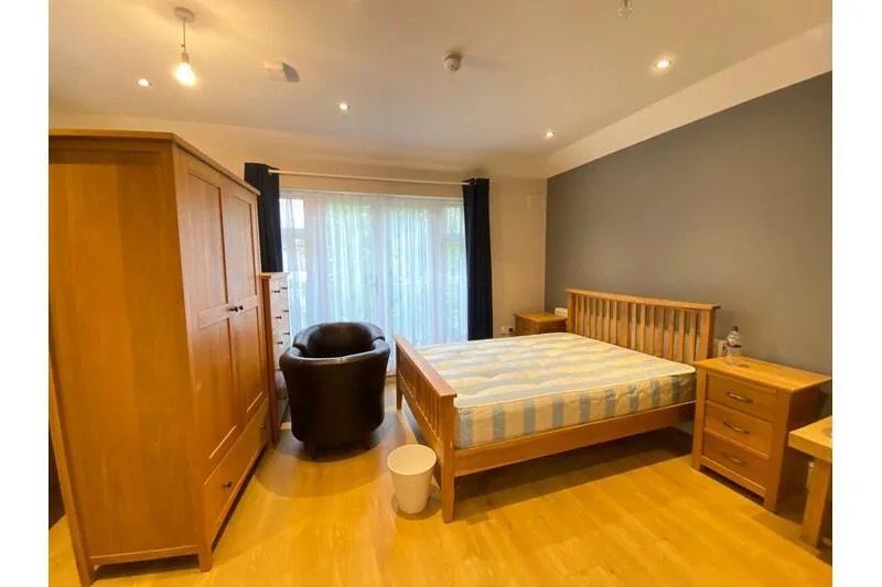 House share for rent