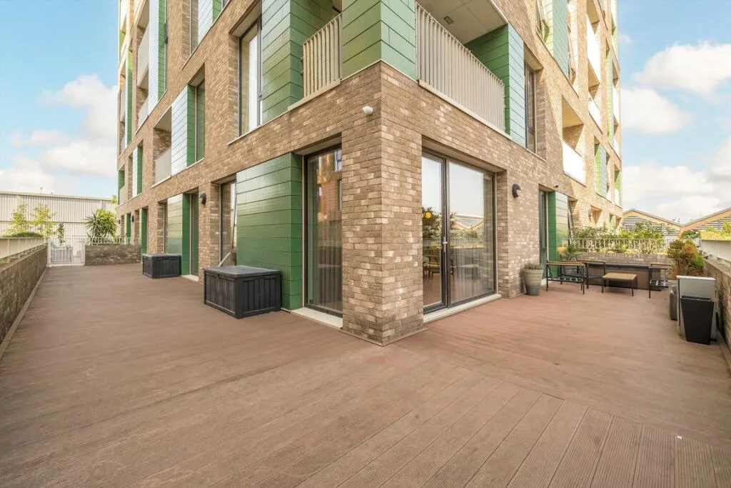 3 bedroom flat for rent