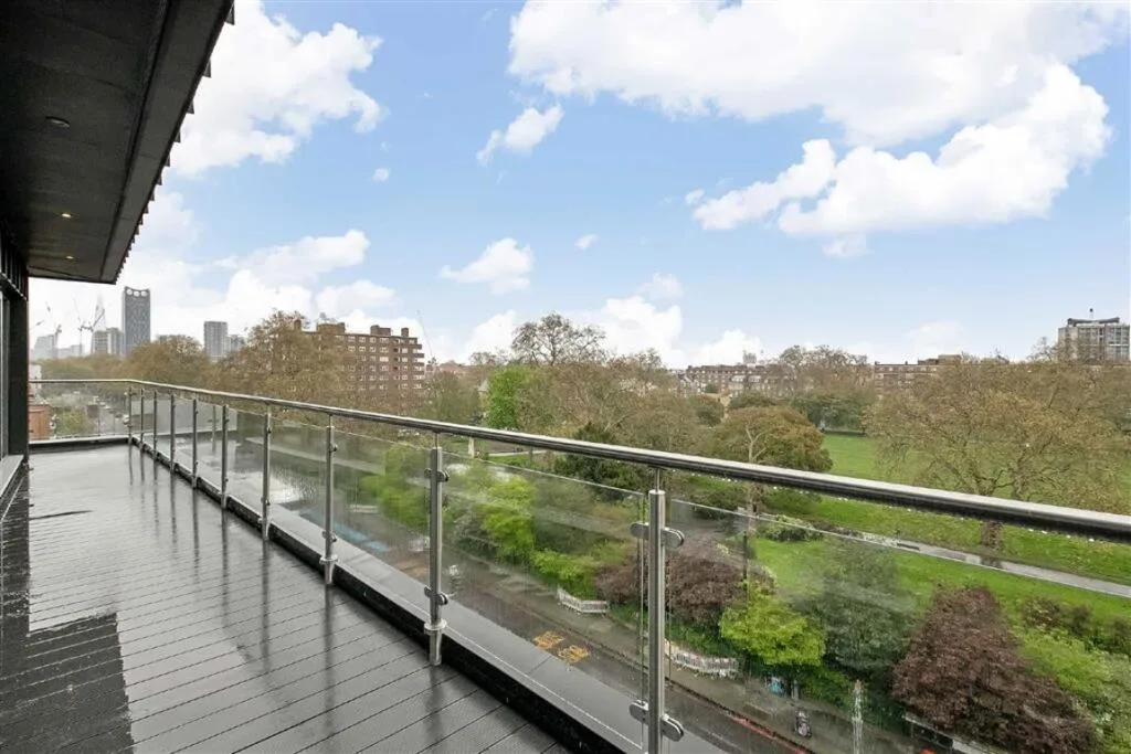 3 bedroom flat for rent