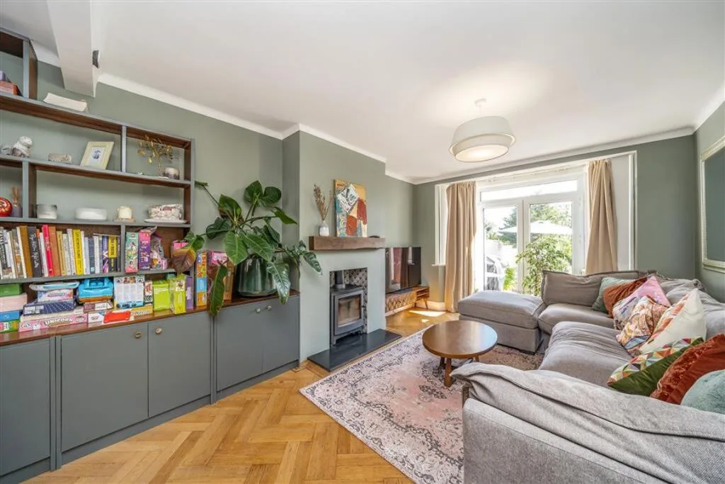 4 bedroom house for rent