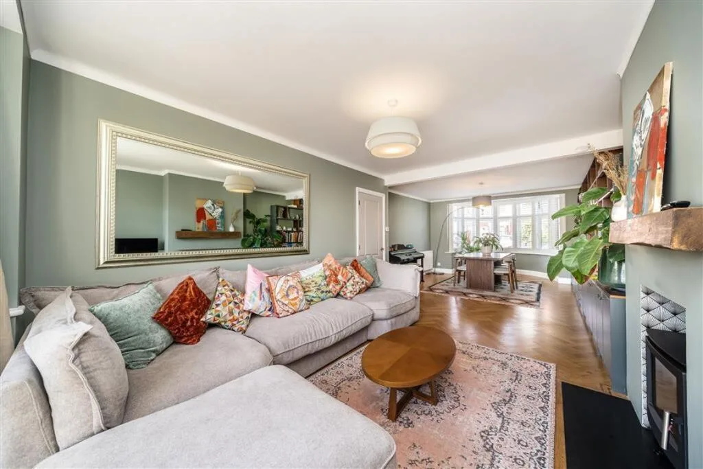 4 bedroom house for rent