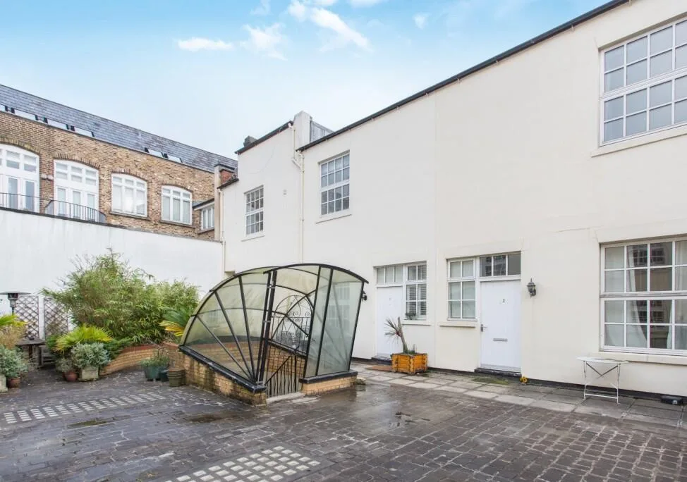 4 bedroom terraced house for rent