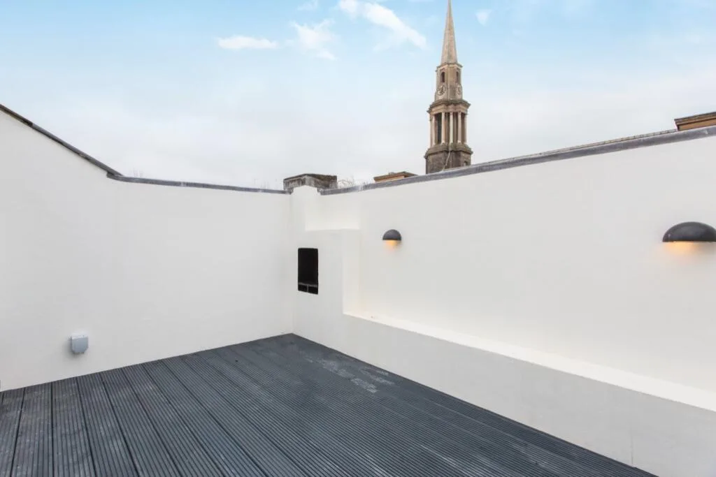 4 bedroom terraced house for rent