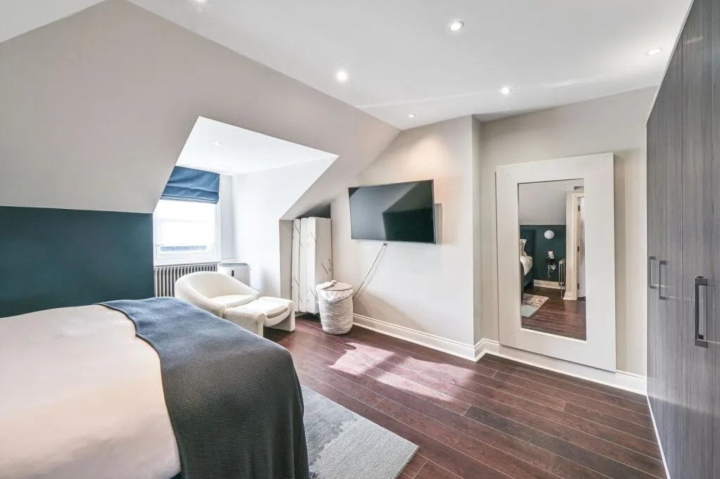 4 bedroom flat for rent