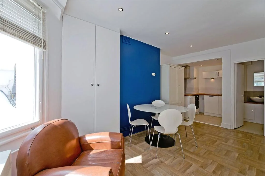 Studio apartment for rent