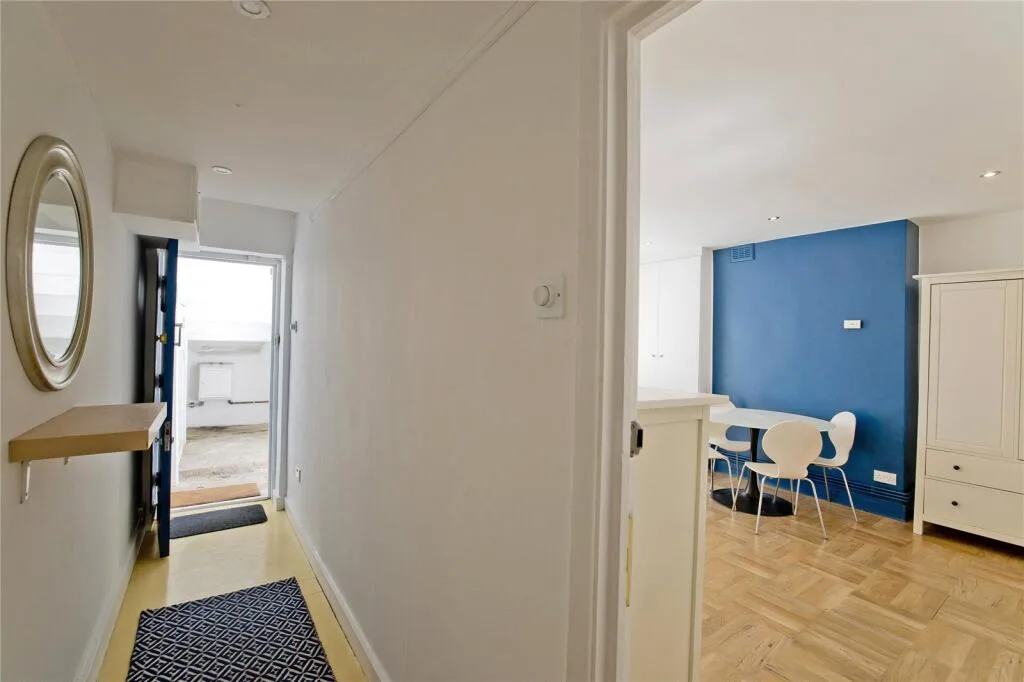 Studio apartment for rent