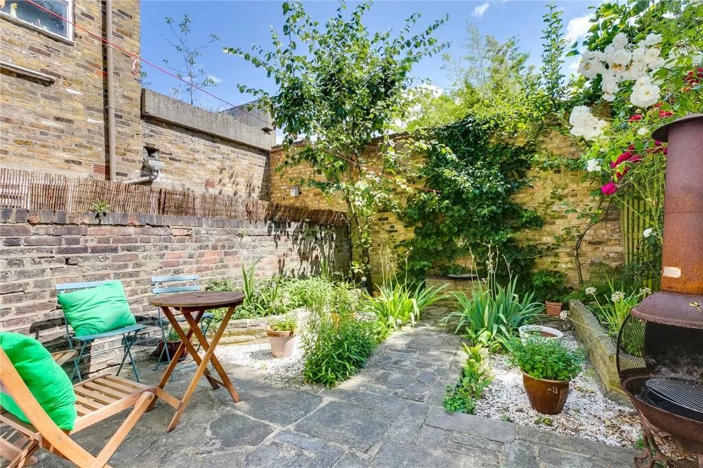 3 bedroom terraced house for rent