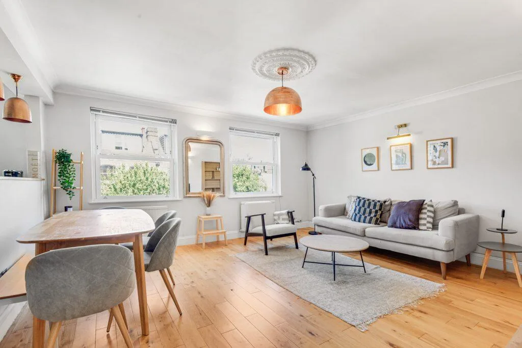 2 bedroom flat for rent