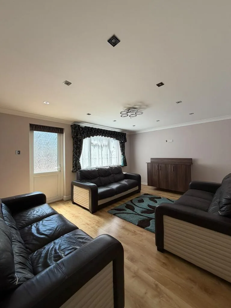 3 bedroom terraced house for rent