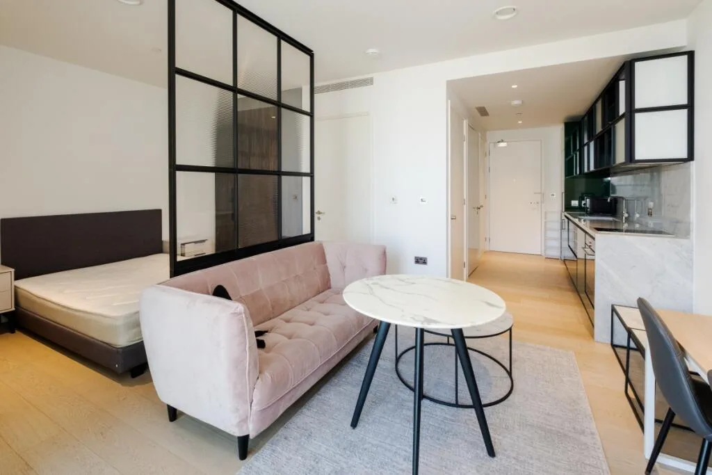 Studio apartment for rent