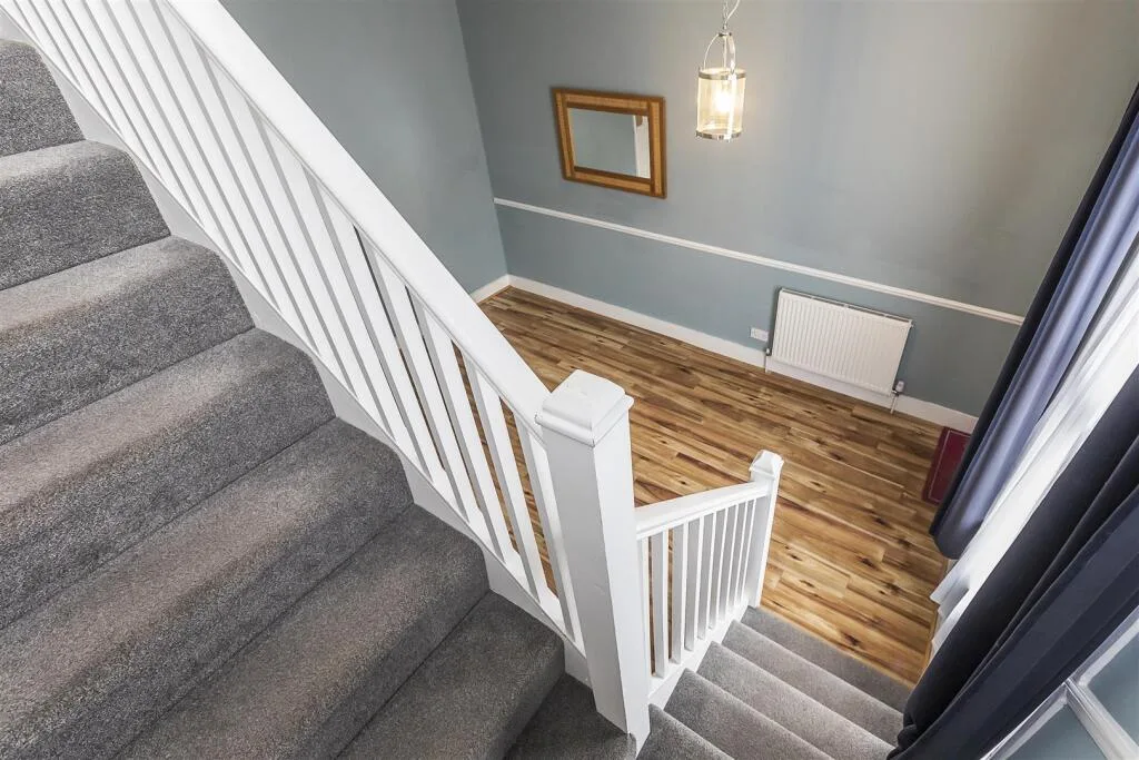 2 bedroom terraced house for rent