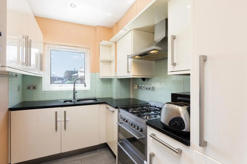2 bedroom flat for rent