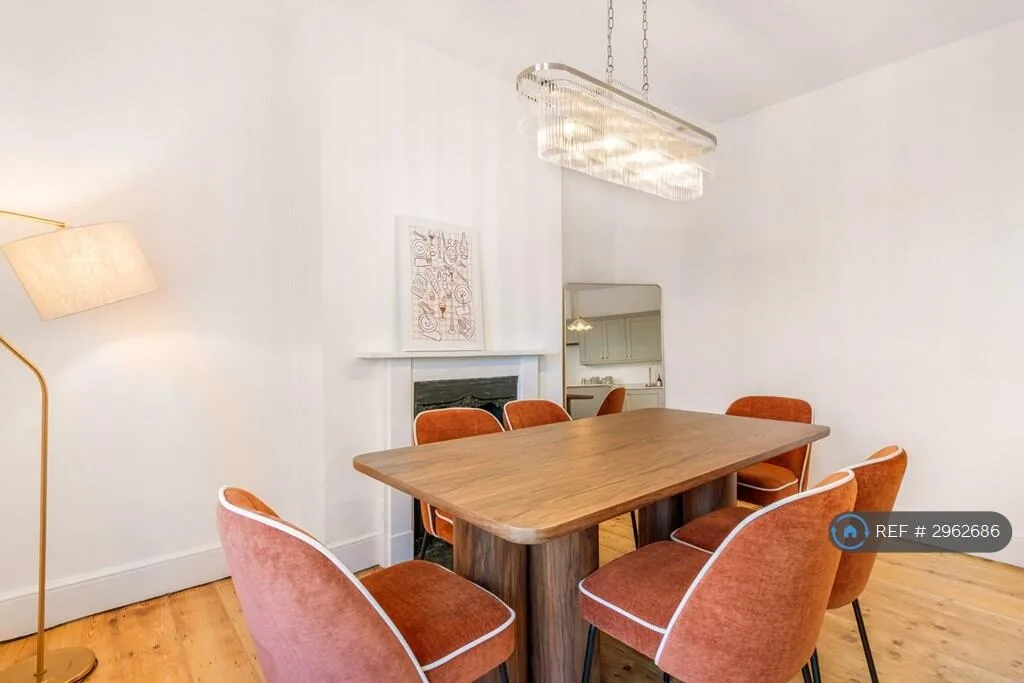 3 bedroom maisonette for rent