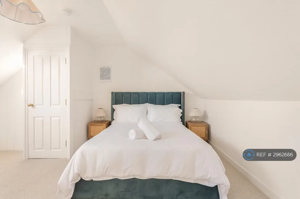 3 bedroom maisonette for rent