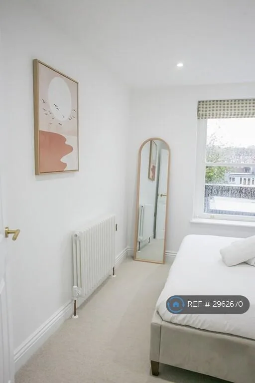 3 bedroom maisonette for rent