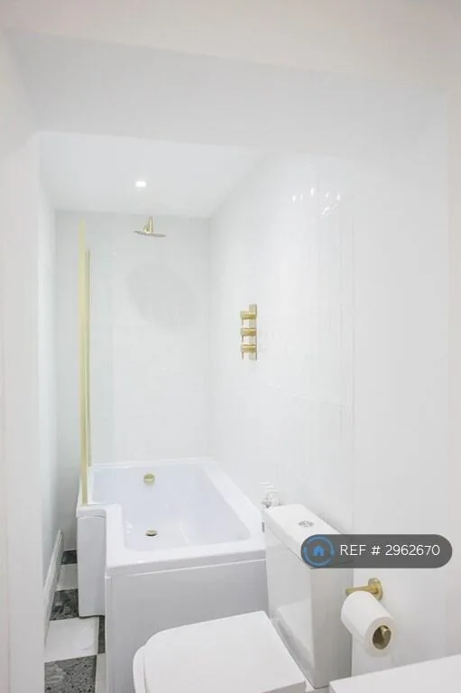 3 bedroom maisonette for rent