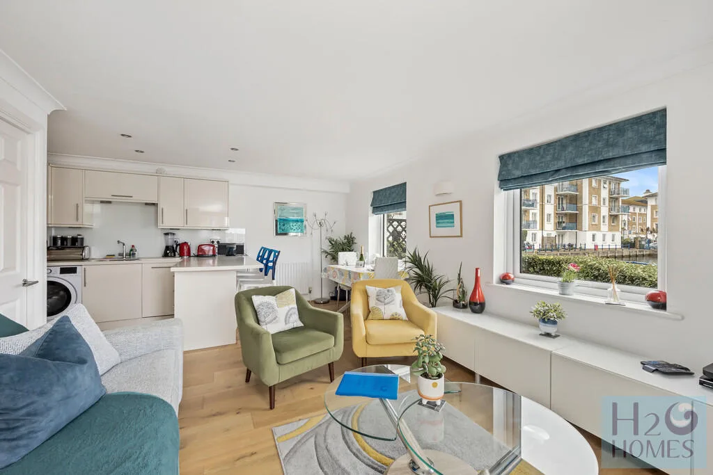 2 bedroom ground floor flat for rent