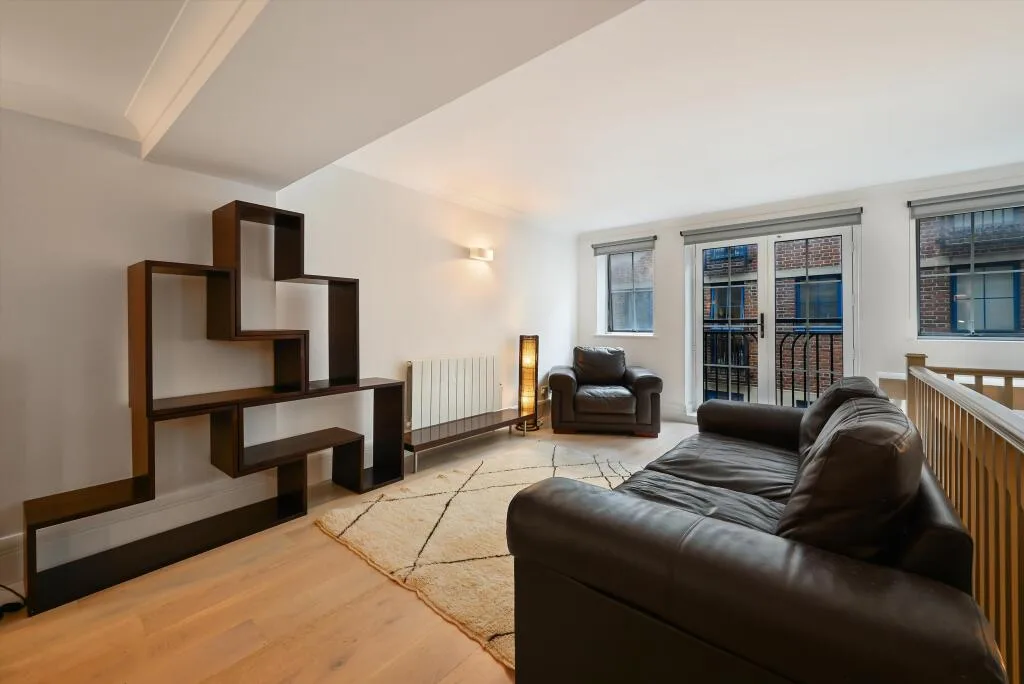 1 bedroom maisonette for rent
