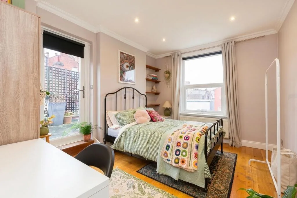 3 bedroom flat for rent