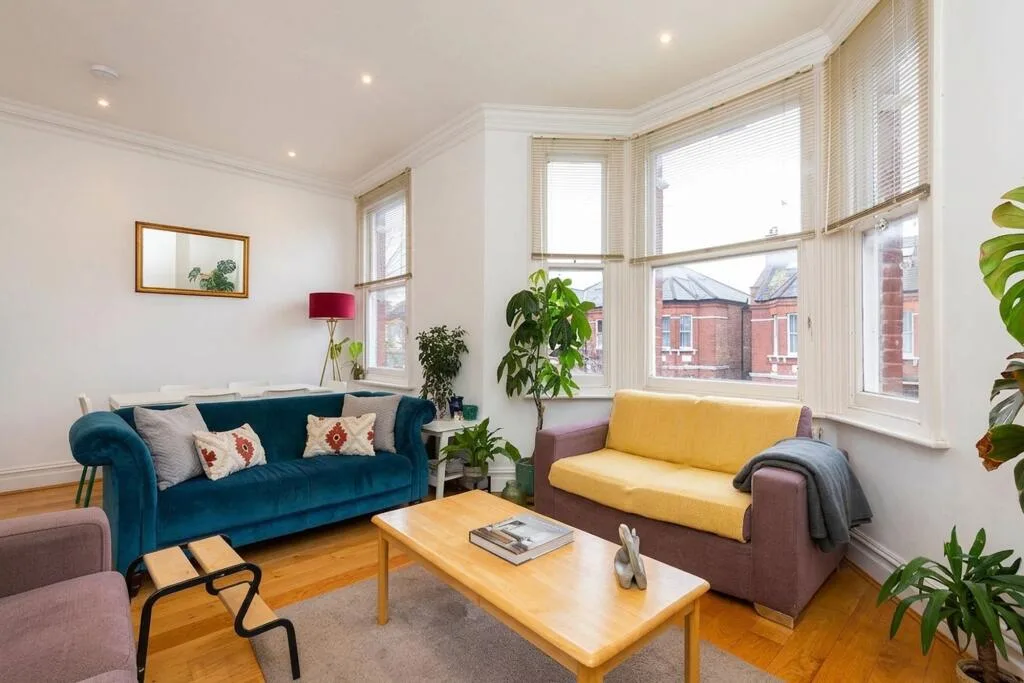 3 bedroom flat for rent