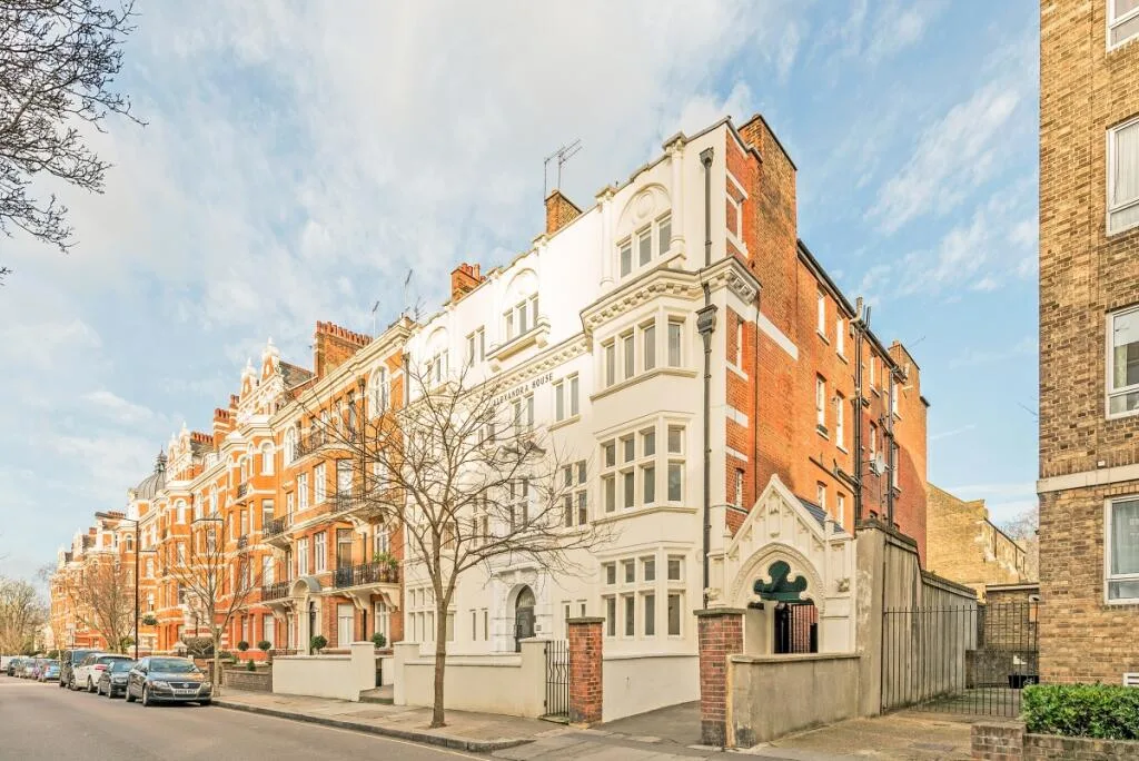 2 bedroom flat for rent