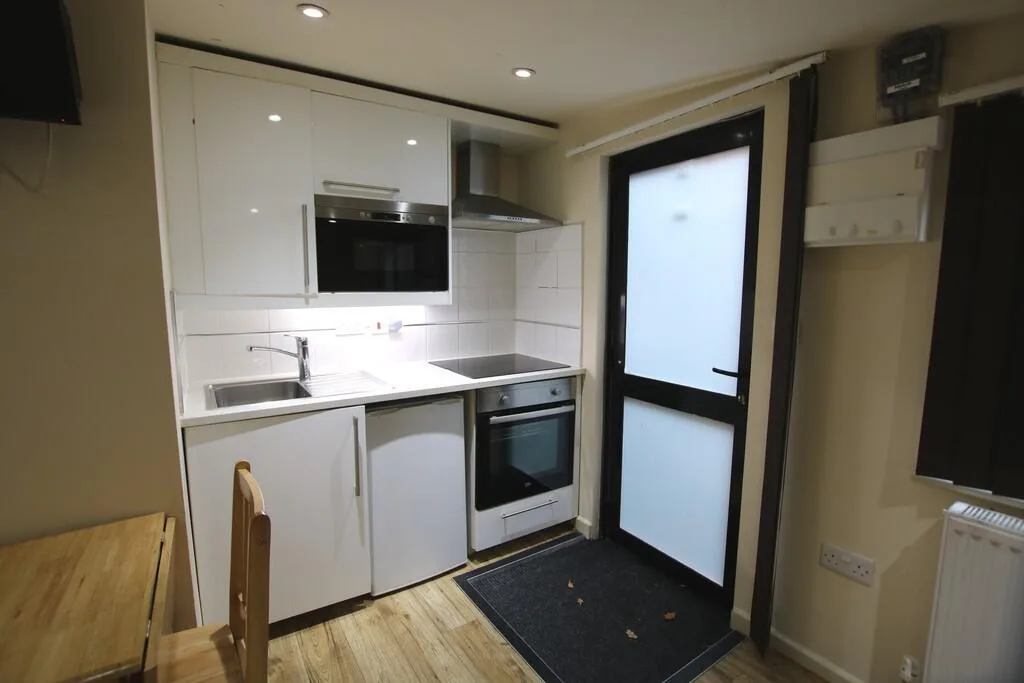 Studio flat for rent