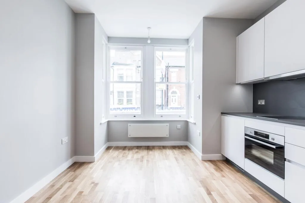Ground floor studio flat for rent