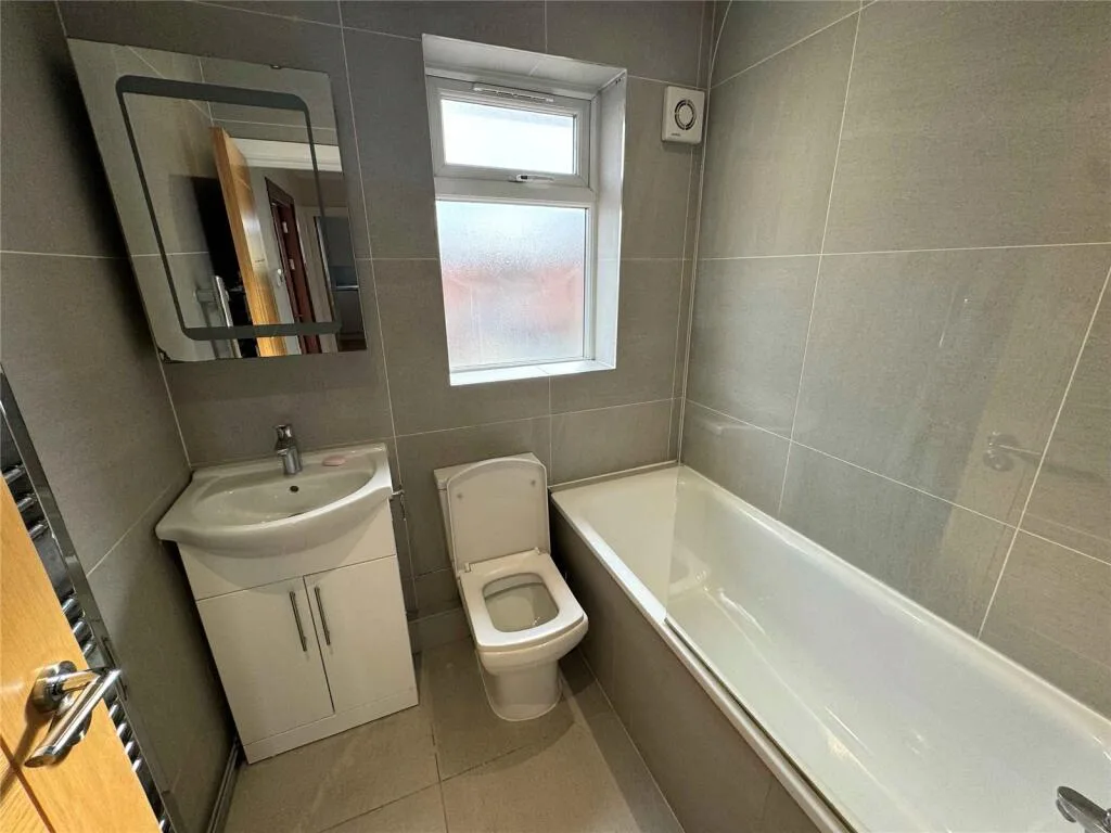 4 bedroom apartment for rent