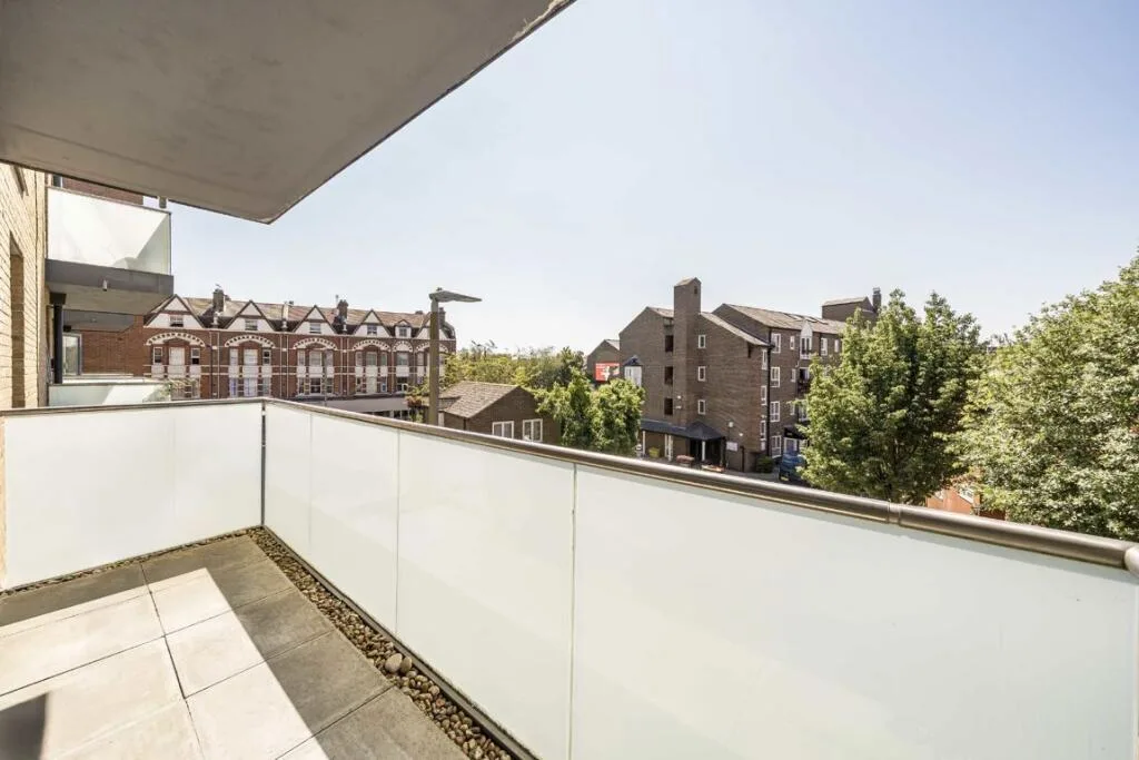 2 bedroom flat for rent