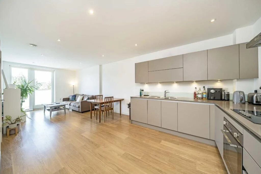 2 bedroom flat for rent