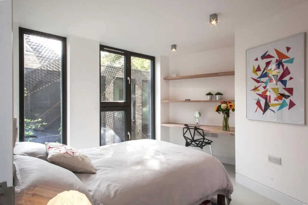 3 bedroom mews property for rent