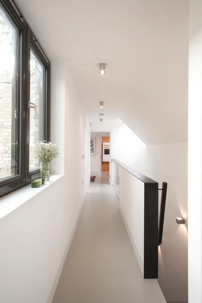 3 bedroom mews property for rent