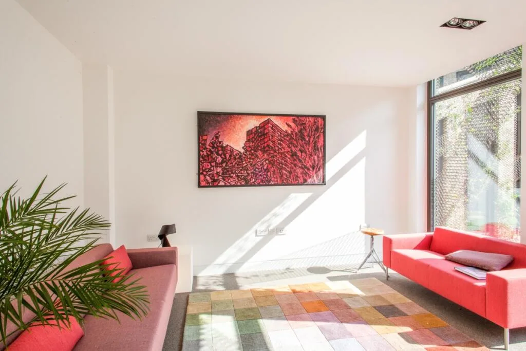 3 bedroom mews property for rent