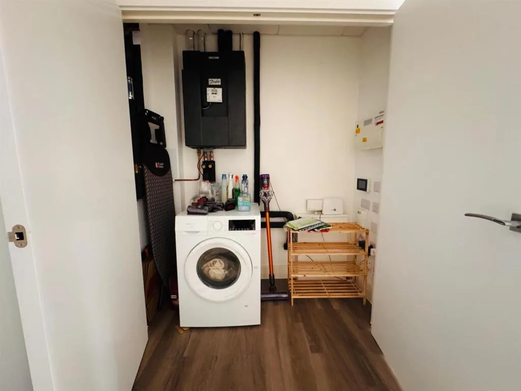 1 bedroom house for rent