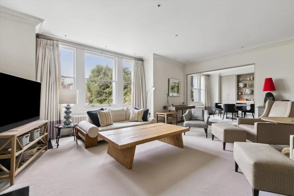 3 bedroom flat for rent