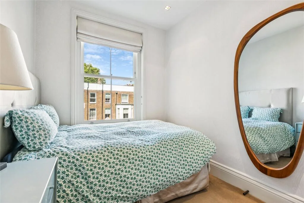 5 bedroom maisonette for rent