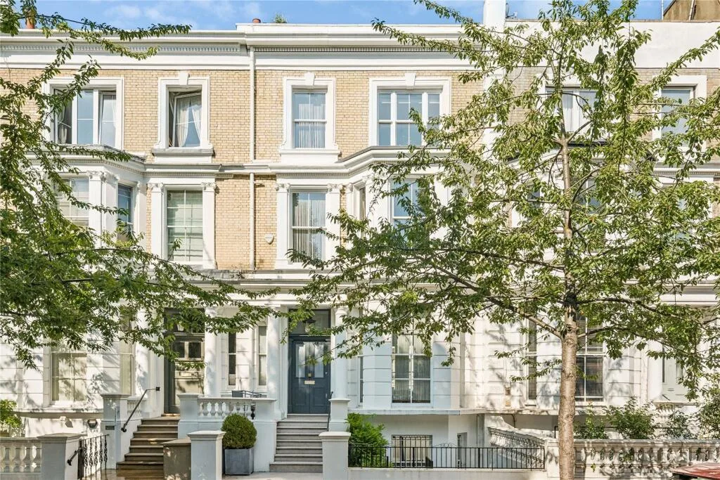 5 bedroom maisonette for rent
