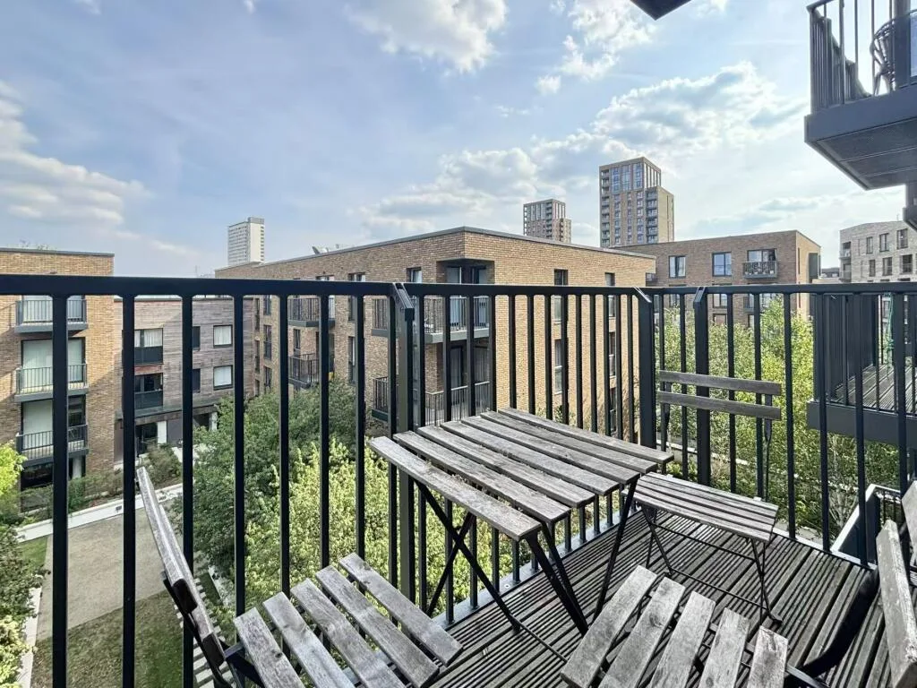 3 bedroom flat for rent