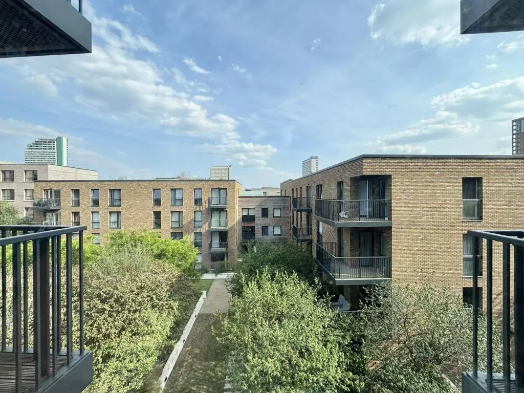 3 bedroom flat for rent