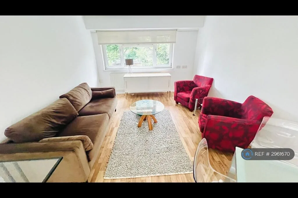 1 bedroom maisonette for rent