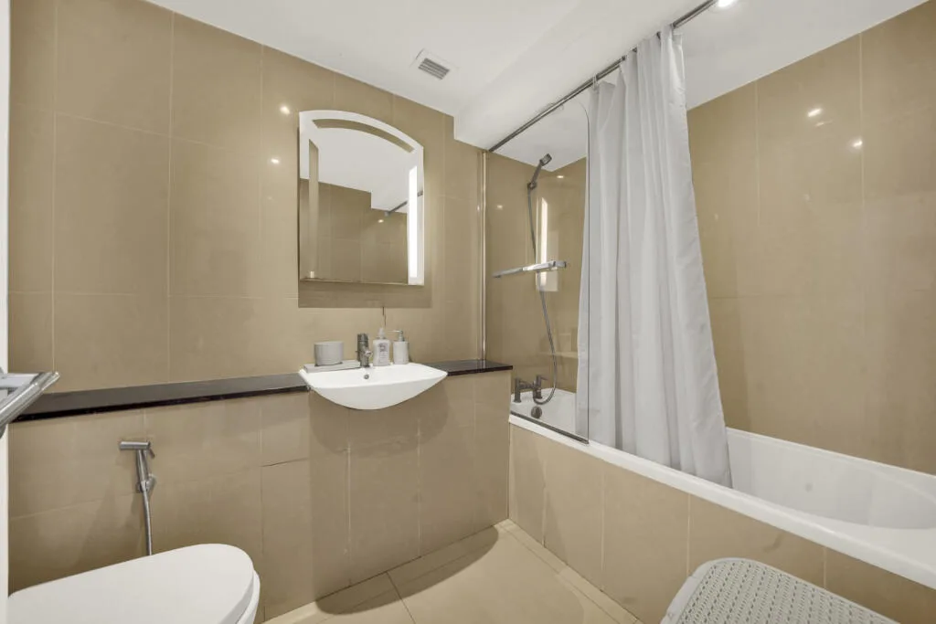 2 bedroom apartment for rent