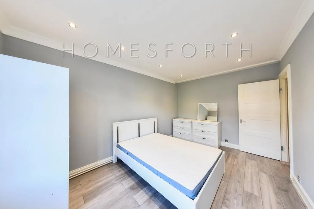 3 bedroom flat for rent